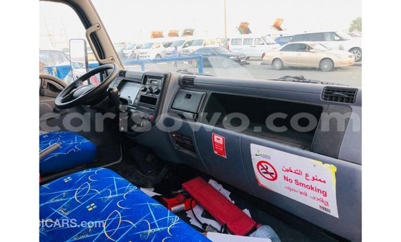 Buy Import Mitsubishi Carisma White Car in Import - Dubai in Benign Buy Import Mitsubishi Carisma White Car in Import - Dubai in Benign