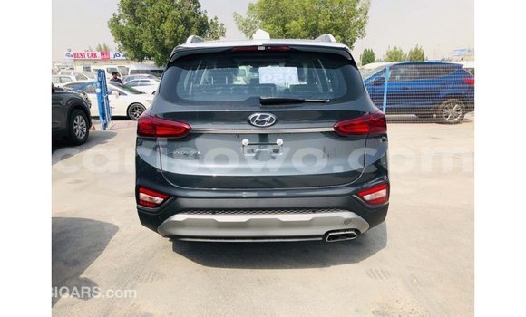 Buy Import Hyundai Santa Fe Green Car in Import - Dubai in Benign Buy Import Hyundai Santa Fe Green Car in Import - Dubai in Benign