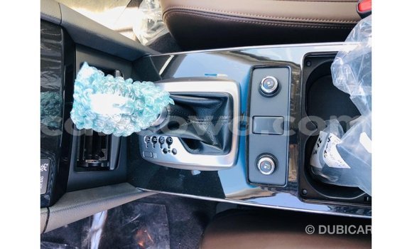 Sayi Imported Infiniti EX White Mota in Import - Dubai a Benin Sayi Imported Infiniti EX White Mota in Import - Dubai a Benin