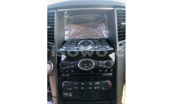 Sayi Imported Infiniti EX White Mota in Import - Dubai a Benin Sayi Imported Infiniti EX White Mota in Import - Dubai a Benin