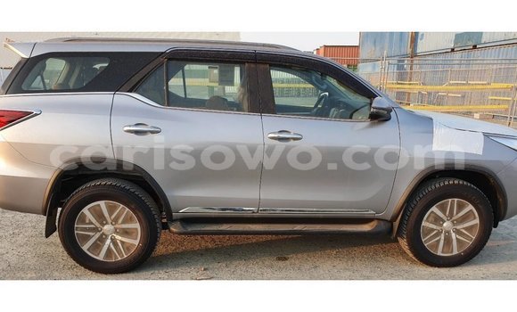 Sayi Imported Toyota Fortuner Sauran Mota in Import - Dubai a Benin Sayi Imported Toyota Fortuner Sauran Mota in Import - Dubai a Benin