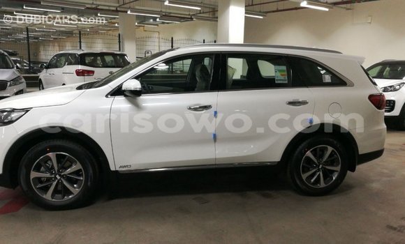 Sayi Imported Kia Sorento White Mota in Import - Dubai a Benin Sayi Imported Kia Sorento White Mota in Import - Dubai a Benin
