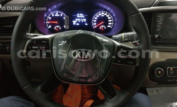 Sayi Imported Kia Sorento White Mota in Import - Dubai a Benin Sayi Imported Kia Sorento White Mota in Import - Dubai a Benin