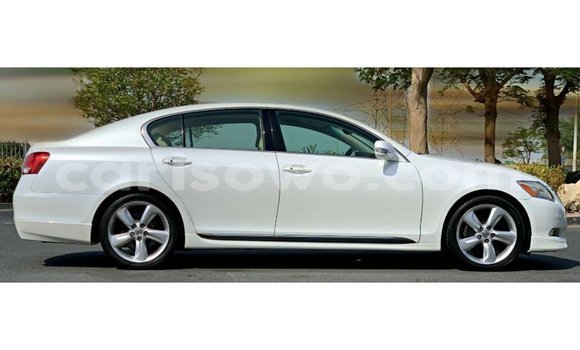 Sayi Imported Lexus GS White Mota in Import - Dubai a Benin Sayi Imported Lexus GS White Mota in Import - Dubai a Benin