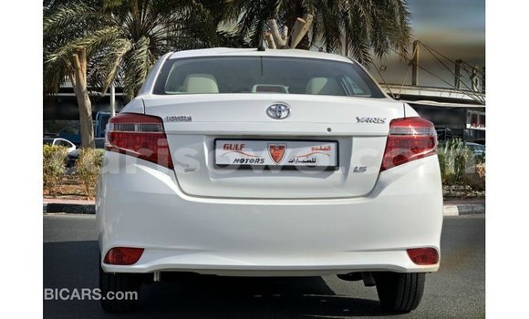 Sayi Imported Toyota Yaris White Mota in Import - Dubai a Benin Sayi Imported Toyota Yaris White Mota in Import - Dubai a Benin