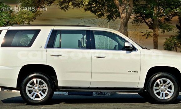 Sayi Imported Chevrolet Tahoe White Mota in Import - Dubai a Benin Sayi Imported Chevrolet Tahoe White Mota in Import - Dubai a Benin