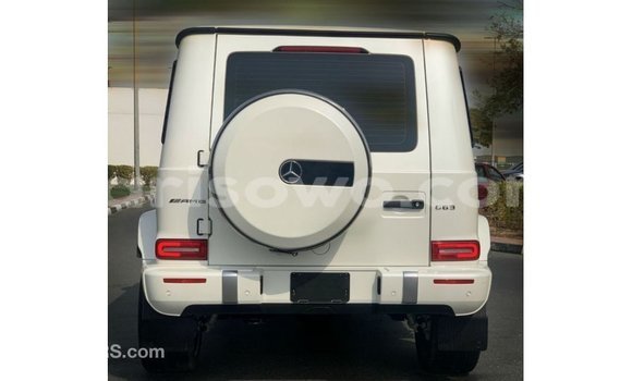 Sayi Imported Mercedes-Benz 190 White Mota in Import - Dubai a Benin Sayi Imported Mercedes-Benz 190 White Mota in Import - Dubai a Benin