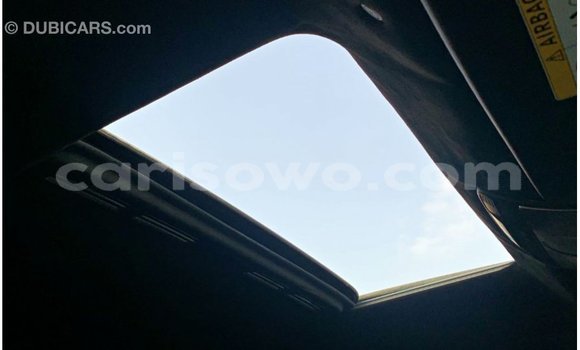 Sayi Imported Mercedes-Benz 190 White Mota in Import - Dubai a Benin Sayi Imported Mercedes-Benz 190 White Mota in Import - Dubai a Benin