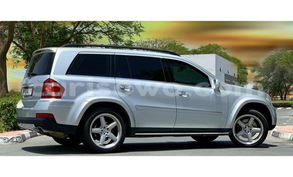 Sayi Imported Mercedes-Benz 190 Sauran Mota in Import - Dubai a Benin Sayi Imported Mercedes-Benz 190 Sauran Mota in Import - Dubai a Benin