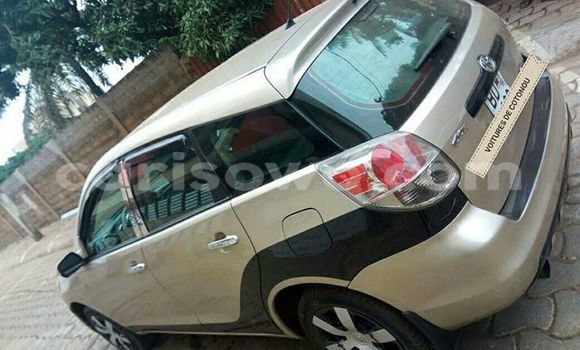 Buy Used Toyota Matrix Silver Car in Savalou in Benign Buy Used Toyota Matrix Silver Car in Savalou in Benign