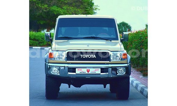 Sayi Imported Toyota Land Cruiser M Mota in Import - Dubai a Benin Sayi Imported Toyota Land Cruiser M Mota in Import - Dubai a Benin