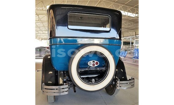 Acheter Import Voiture Buick Electra Bleu à Import - Dubai, Benin Acheter Import Voiture Buick Electra Bleu à Import - Dubai, Benin