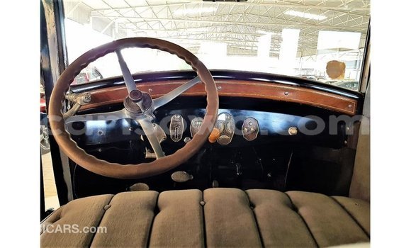 Acheter Import Voiture Buick Electra Bleu à Import - Dubai, Benin Acheter Import Voiture Buick Electra Bleu à Import - Dubai, Benin