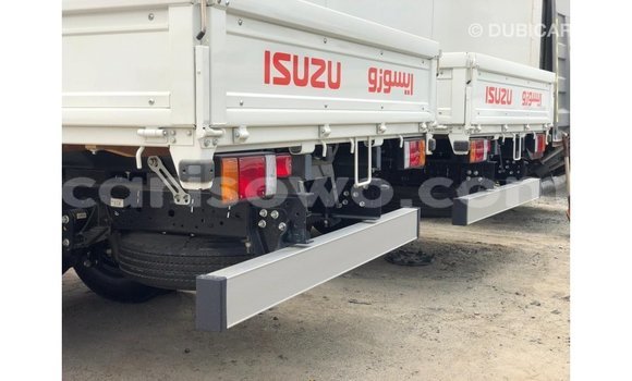 Ra Imported Isuzu FTR 850 funfun Ọkọ̀ akẹ́rù ńlá in Import - Dubai ni Benin Ra Imported Isuzu FTR 850 funfun Ọkọ̀ akẹ́rù ńlá in Import - Dubai ni Benin