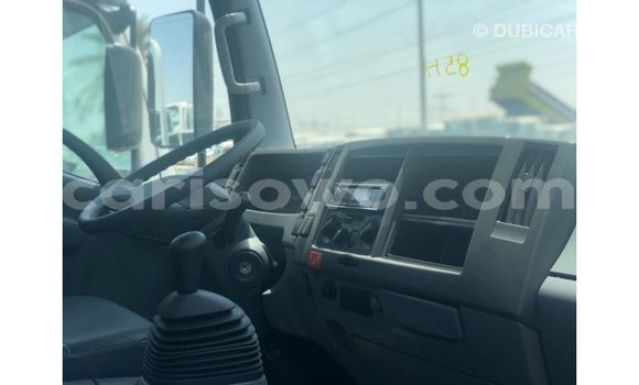 Ra Imported Isuzu FTR 850 funfun Ọkọ̀ akẹ́rù ńlá in Import - Dubai ni Benin Ra Imported Isuzu FTR 850 funfun Ọkọ̀ akẹ́rù ńlá in Import - Dubai ni Benin