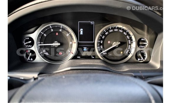 Sayi Imported Toyota Land Cruiser Black Mota in Import - Dubai a Benin Sayi Imported Toyota Land Cruiser Black Mota in Import - Dubai a Benin