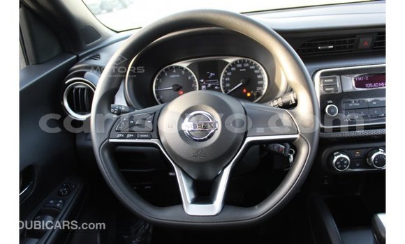 Buy Import Nissan Evalia Other Truck in Import - Dubai in Benign Buy Import Nissan Evalia Other Truck in Import - Dubai in Benign