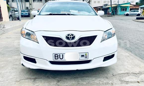 Acheter Neuf Voiture Toyota Camry Blanc à Cotonou, Benin