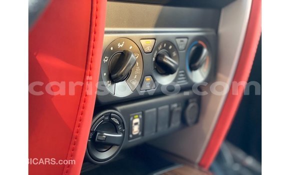 Sayi Imported Toyota Fortuner White Mota in Import - Dubai a Benin Sayi Imported Toyota Fortuner White Mota in Import - Dubai a Benin