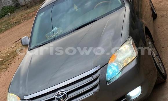Sayi Sabo Toyota Avalon Brown Mota in Cotonou a Benin