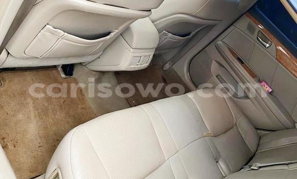 Ra Tuntun Toyota Avalon Brown Ọkọ̀ in Cotonou ni Benin Ra Tuntun Toyota Avalon Brown Ọkọ̀ in Cotonou ni Benin