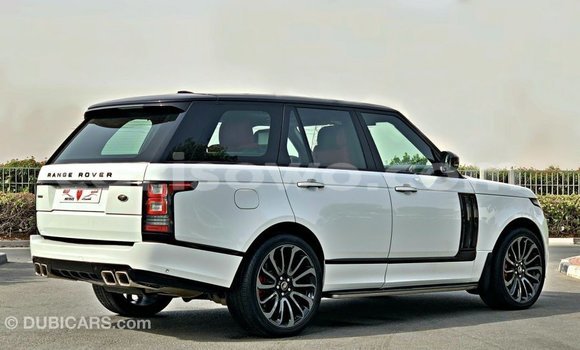 Sayi Imported Land Rover Range Rover White Mota in Import - Dubai a Benin Sayi Imported Land Rover Range Rover White Mota in Import - Dubai a Benin