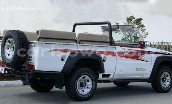 Sayi Imported Nissan Patrol White Mota in Import - Dubai a Benin Sayi Imported Nissan Patrol White Mota in Import - Dubai a Benin