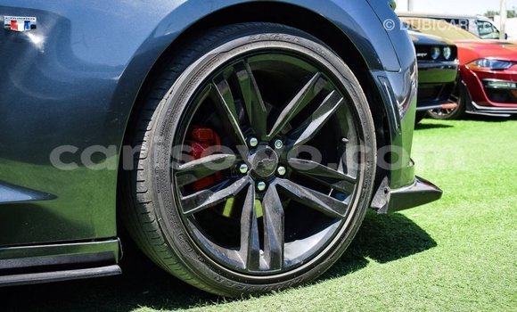 Acheter Import Voiture Chevrolet Camaro Autre à Import - Dubai, Benin Acheter Import Voiture Chevrolet Camaro Autre à Import - Dubai, Benin