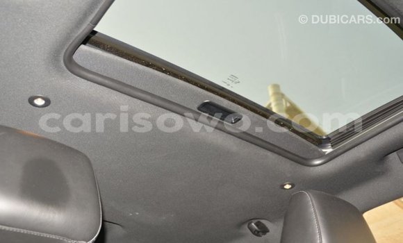 Acheter Import Voiture Dodge Challenger Blanc à Import - Dubai, Benin Acheter Import Voiture Dodge Challenger Blanc à Import - Dubai, Benin