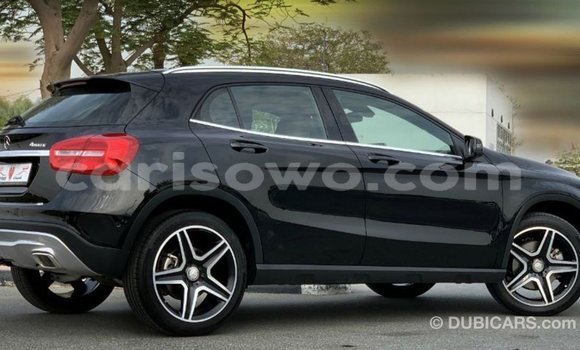 Sayi Imported Mercedes-Benz 250 Black Mota in Import - Dubai a Benin Sayi Imported Mercedes-Benz 250 Black Mota in Import - Dubai a Benin