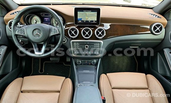 Sayi Imported Mercedes-Benz 250 Black Mota in Import - Dubai a Benin Sayi Imported Mercedes-Benz 250 Black Mota in Import - Dubai a Benin
