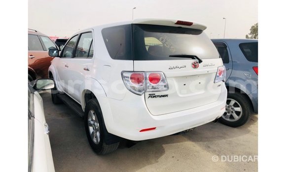 Buy Import Toyota Fortuner White Car in Import - Dubai in Benign Buy Import Toyota Fortuner White Car in Import - Dubai in Benign