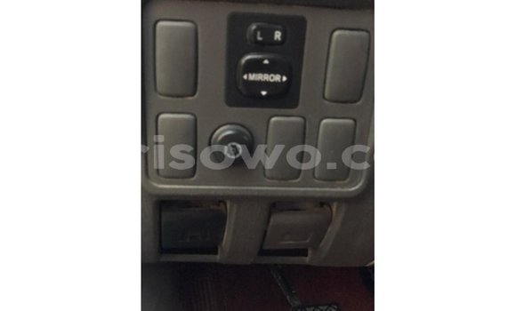 Acheter Import Voiture Toyota Hilux Blanc à Import - Dubai, Benin Acheter Import Voiture Toyota Hilux Blanc à Import - Dubai, Benin