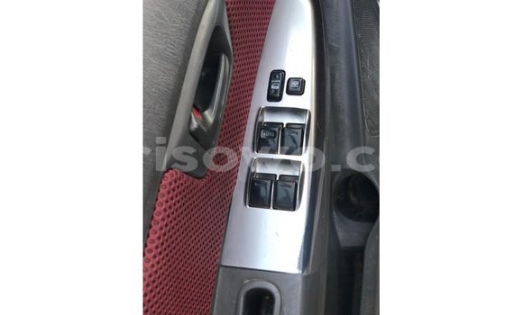 Acheter Import Voiture Toyota Hilux Blanc à Import - Dubai, Benin Acheter Import Voiture Toyota Hilux Blanc à Import - Dubai, Benin