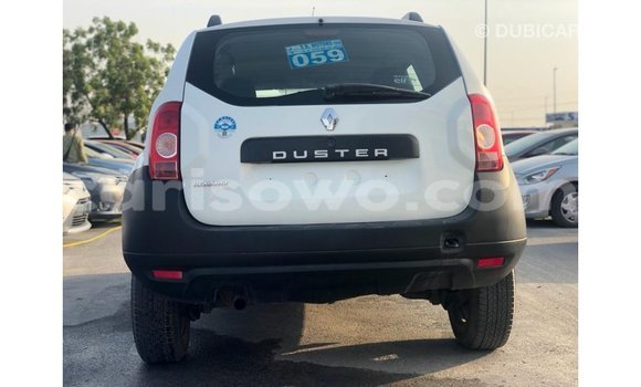 Ra Imported Renault Duster funfun Ọkọ̀ in Import - Dubai ni Benin Ra Imported Renault Duster funfun Ọkọ̀ in Import - Dubai ni Benin