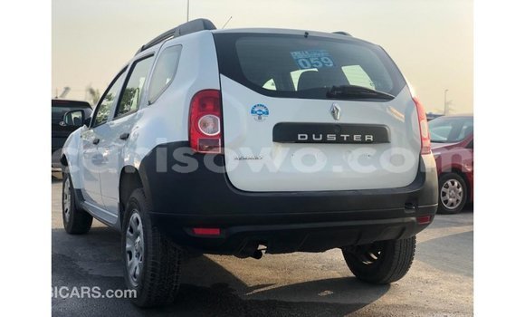 Ra Imported Renault Duster funfun Ọkọ̀ in Import - Dubai ni Benin Ra Imported Renault Duster funfun Ọkọ̀ in Import - Dubai ni Benin
