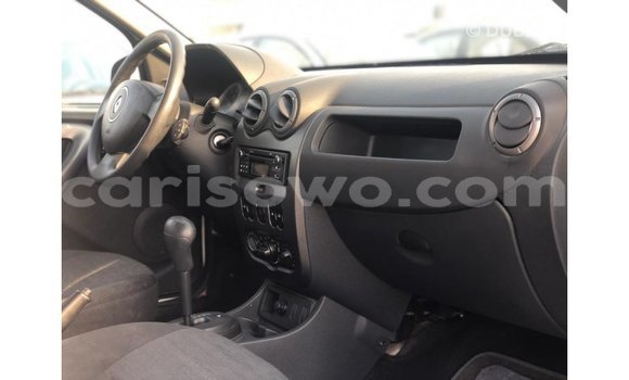 Ra Imported Renault Duster funfun Ọkọ̀ in Import - Dubai ni Benin Ra Imported Renault Duster funfun Ọkọ̀ in Import - Dubai ni Benin