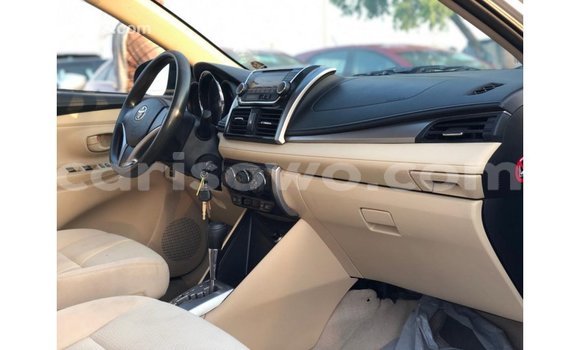 Acheter Import Voiture Toyota Yaris Autre à Import - Dubai, Benin Acheter Import Voiture Toyota Yaris Autre à Import - Dubai, Benin