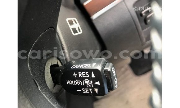 Acheter Import Voiture Toyota Land Cruiser Noir à Import - Dubai, Benin Acheter Import Voiture Toyota Land Cruiser Noir à Import - Dubai, Benin