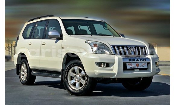 Acheter Import Voiture Toyota Prado Blanc à Import - Dubai, Benin