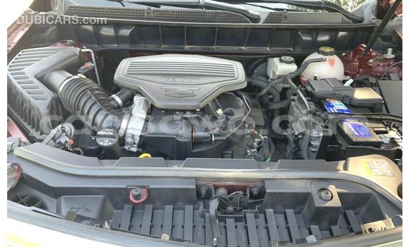 Acheter Import Voiture Cadillac XT5 Rouge à Import - Dubai, Benin Acheter Import Voiture Cadillac XT5 Rouge à Import - Dubai, Benin