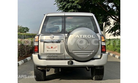 Sayi Imported Nissan Patrol Sauran Mota in Import - Dubai a Benin Sayi Imported Nissan Patrol Sauran Mota in Import - Dubai a Benin