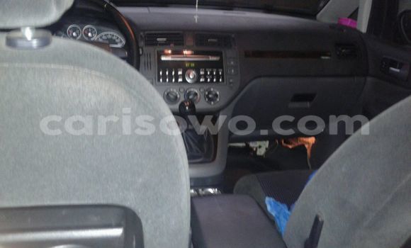 Acheter Occasion Voiture Ford Escape Blanc à Cotonou, Benin Acheter Occasion Voiture Ford Escape Blanc à Cotonou, Benin