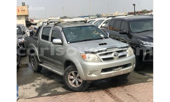Sayi Imported Toyota Hilux Sauran Mota in Import - Dubai a Benin Sayi Imported Toyota Hilux Sauran Mota in Import - Dubai a Benin