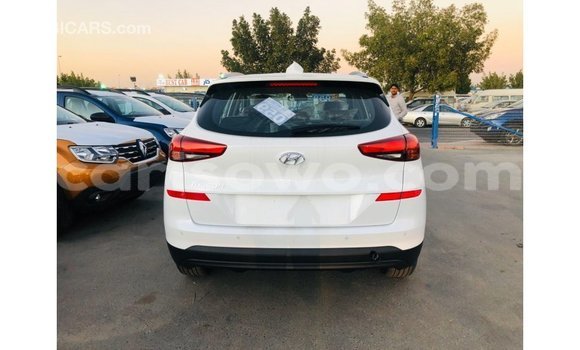 Buy Import Hyundai Tucson White Car in Import - Dubai in Benign Buy Import Hyundai Tucson White Car in Import - Dubai in Benign