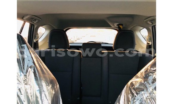 Acheter Import Utilitaire Toyota HiAce Noir à Import - Dubai, Benin Acheter Import Utilitaire Toyota HiAce Noir à Import - Dubai, Benin