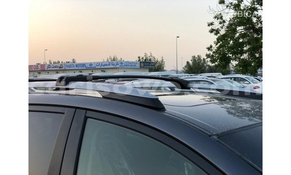 Acheter Import Utilitaire Toyota HiAce Noir à Import - Dubai, Benin Acheter Import Utilitaire Toyota HiAce Noir à Import - Dubai, Benin