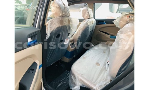 Sayi Imported Hyundai Tucson Sauran Mota in Import - Dubai a Benin Sayi Imported Hyundai Tucson Sauran Mota in Import - Dubai a Benin