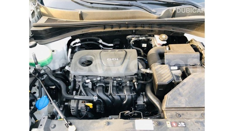 Big with watermark kia sportage benign import dubai 9792