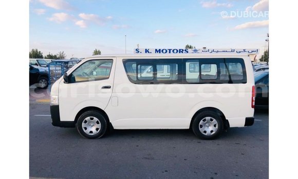 Buy Import Toyota Hiace White Car in Import - Dubai in Benign Buy Import Toyota Hiace White Car in Import - Dubai in Benign